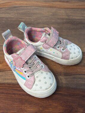 Size T6 Toddler Girls Shoes - Bluey with Stars and Rainbows
